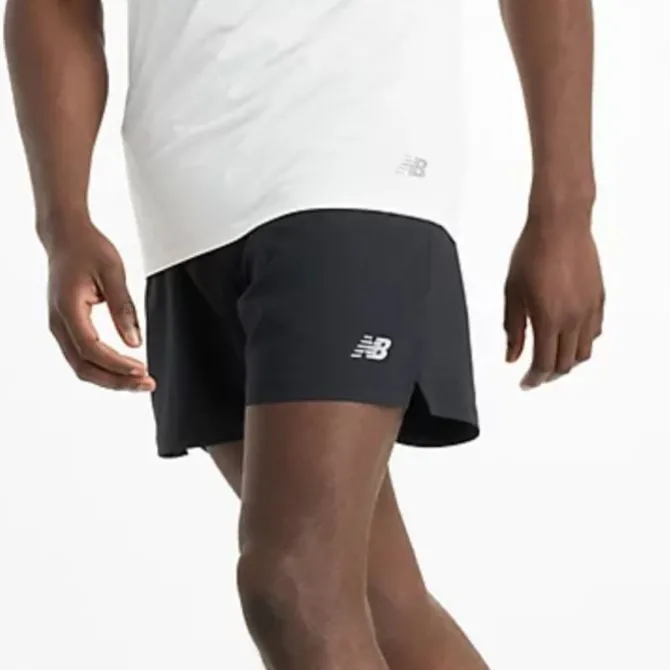 New Balance Laufshorts>AC Lined Short 5" Schwarz