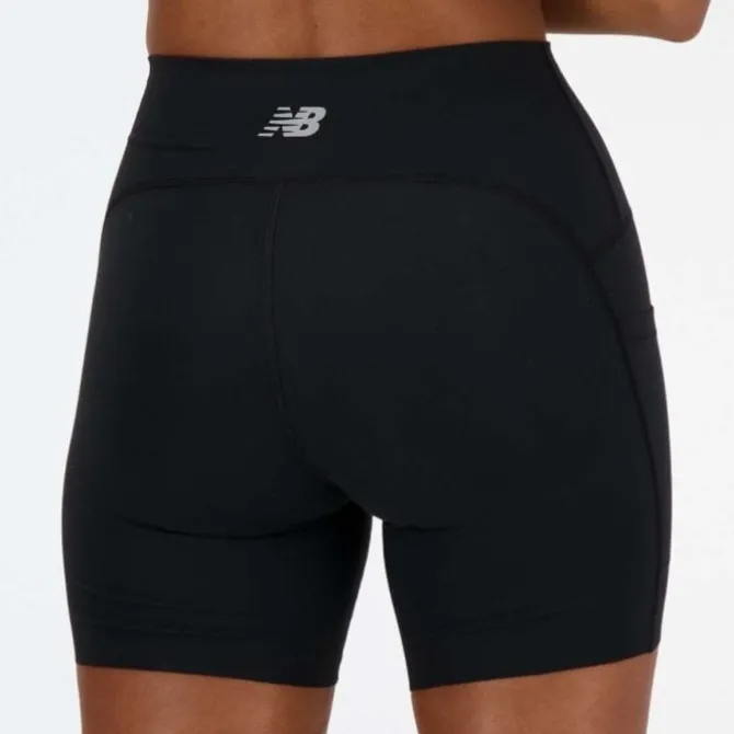 New Balance Laufshorts>Athletics 6 Inch Fitted High Rise Pkt Short Schwarz