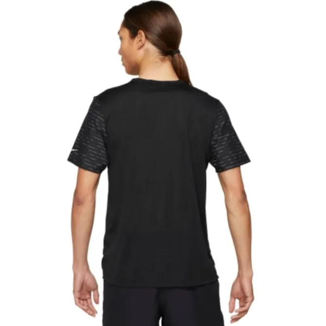 Nike Laufshirts>Dri-Fit Rise 365 Run Division Tee