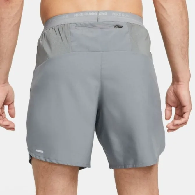 Nike Laufshorts>Dri-FIT Stride 7in Brief-Lined Shorts Grau