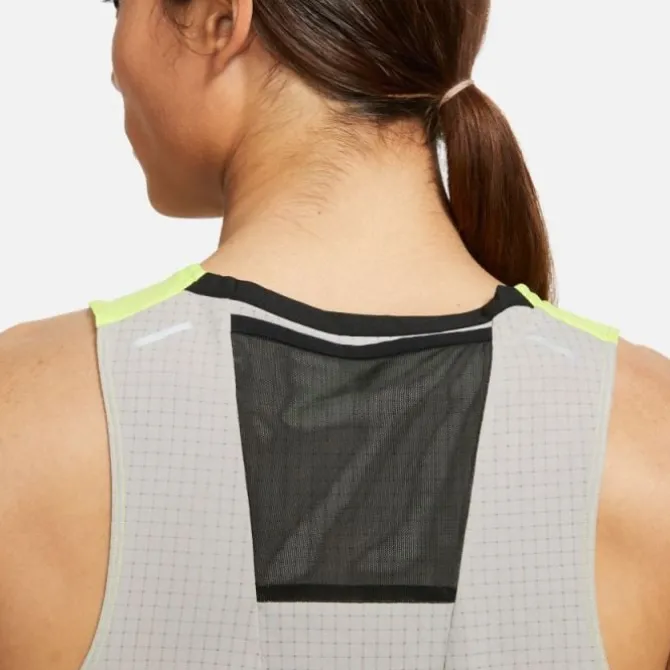 Nike Laufshirts>Dri-Fit Trail Rise 365 Tank