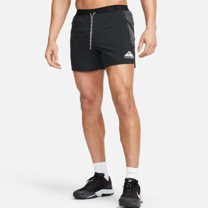 Nike Laufshorts>Dri-FIT Trail Second Sunrise 5in Brief-Lined Shorts Schwarz