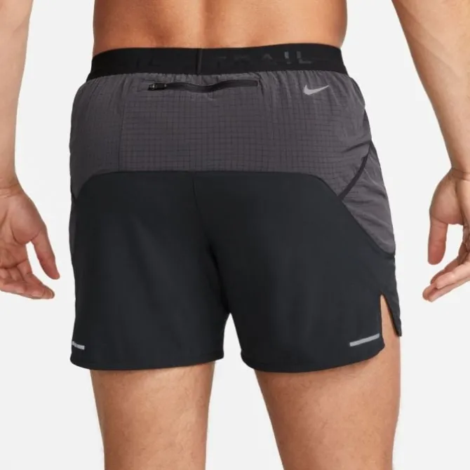 Nike Laufshorts>Dri-FIT Trail Second Sunrise 5in Brief-Lined Shorts Schwarz