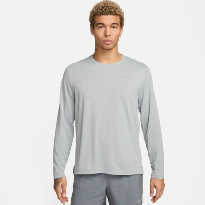 Nike Laufshirts>Dri-FIT UV Miler Long Sleeve Tee Grau