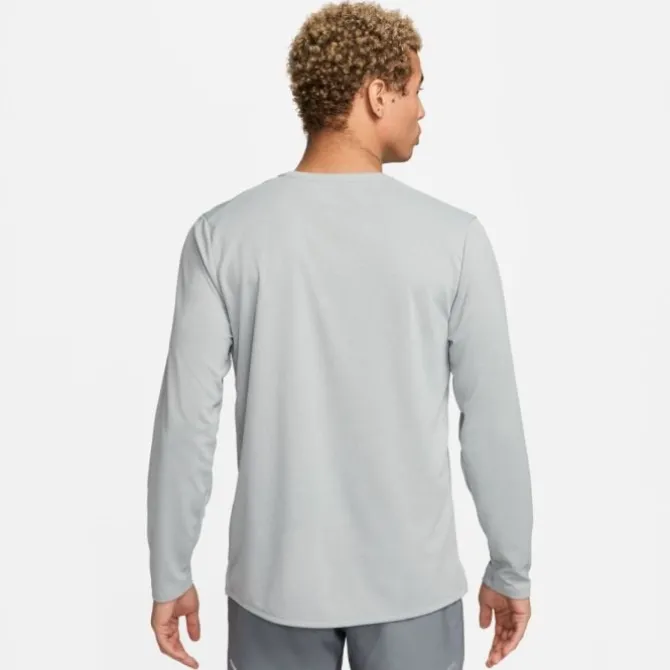 Nike Laufshirts>Dri-FIT UV Miler Long Sleeve Tee Grau