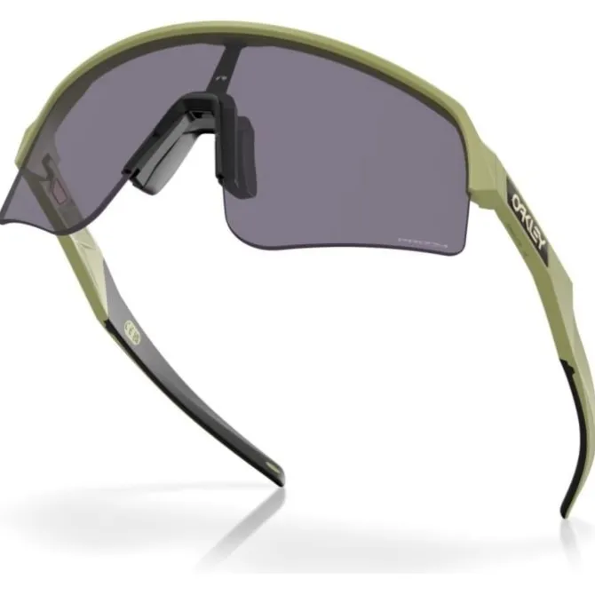 Oakley Sonnenbrillen>Sutro Lite Sweep (Prizm Grey) Grün