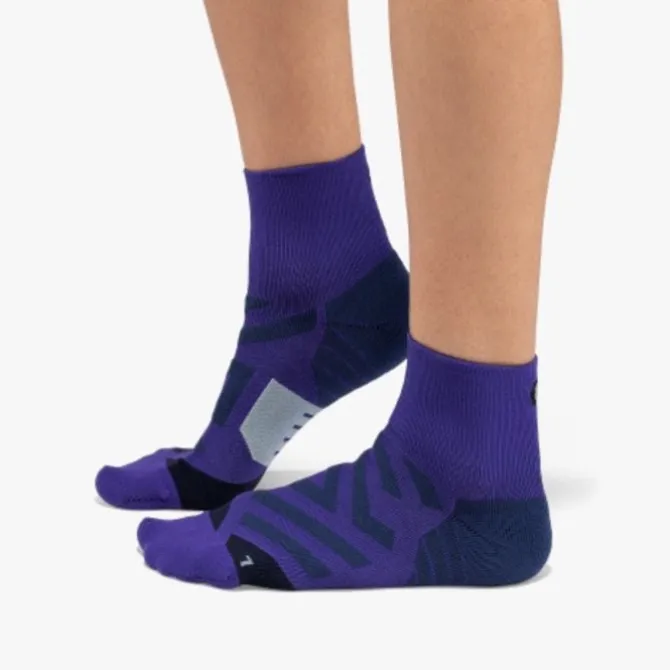 On Socken & Strümpfe | Laufsocken>Performance Mid Sock Violett