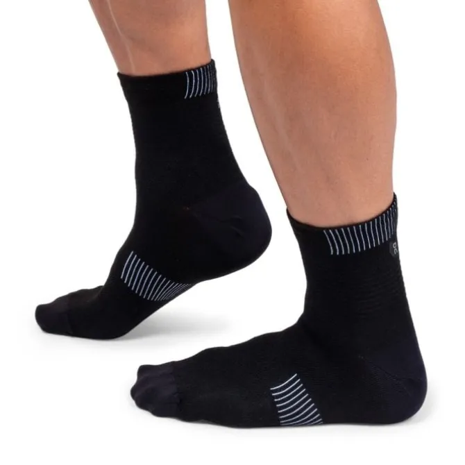 On Socken & Strümpfe | Laufsocken>Ultralight Mid Sock Schwarz